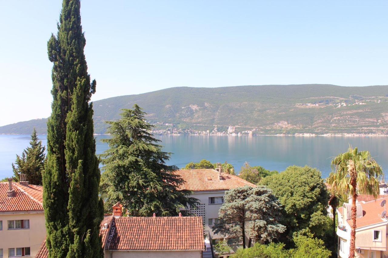 Guest House Tomanovic Herceg Novi Exterior photo